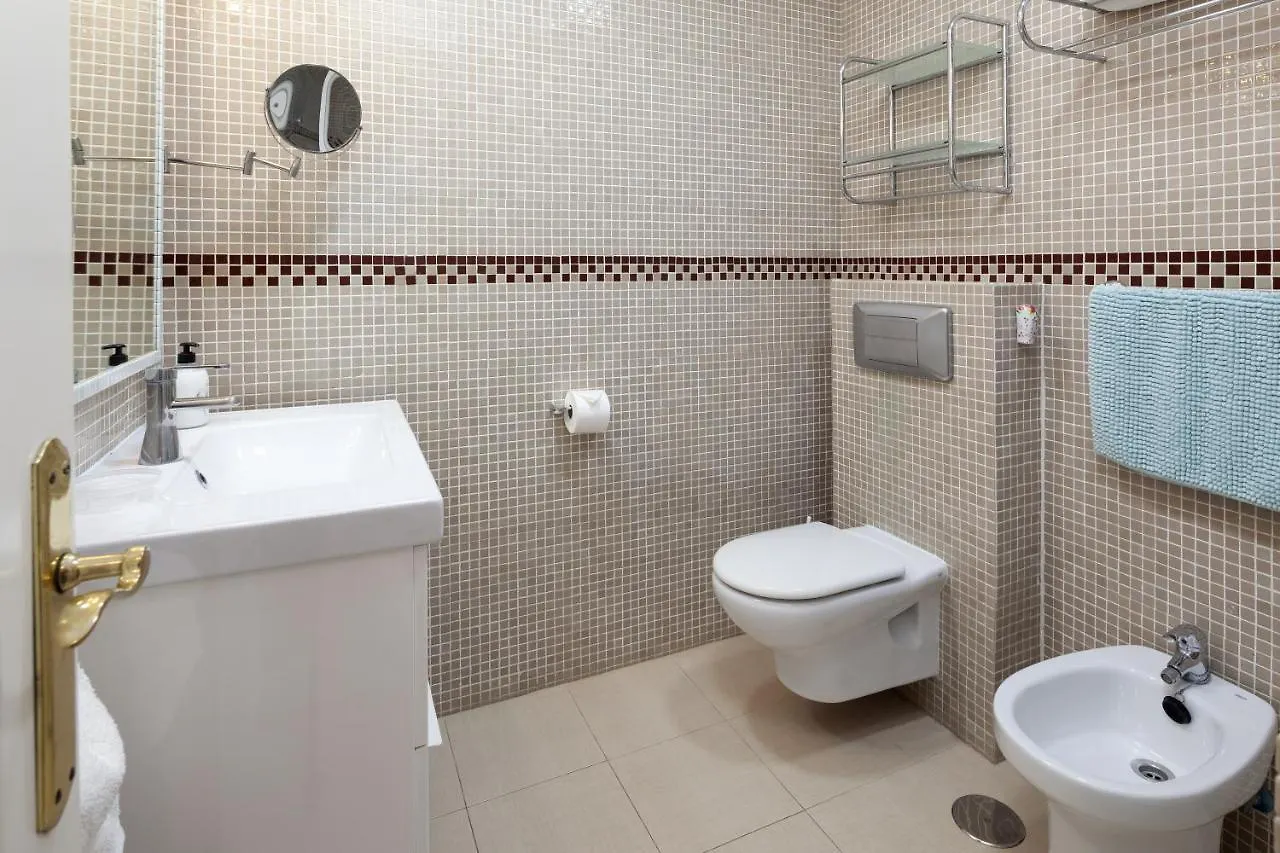 Villa Miramar Burriana Beach 6 Pax Nerja